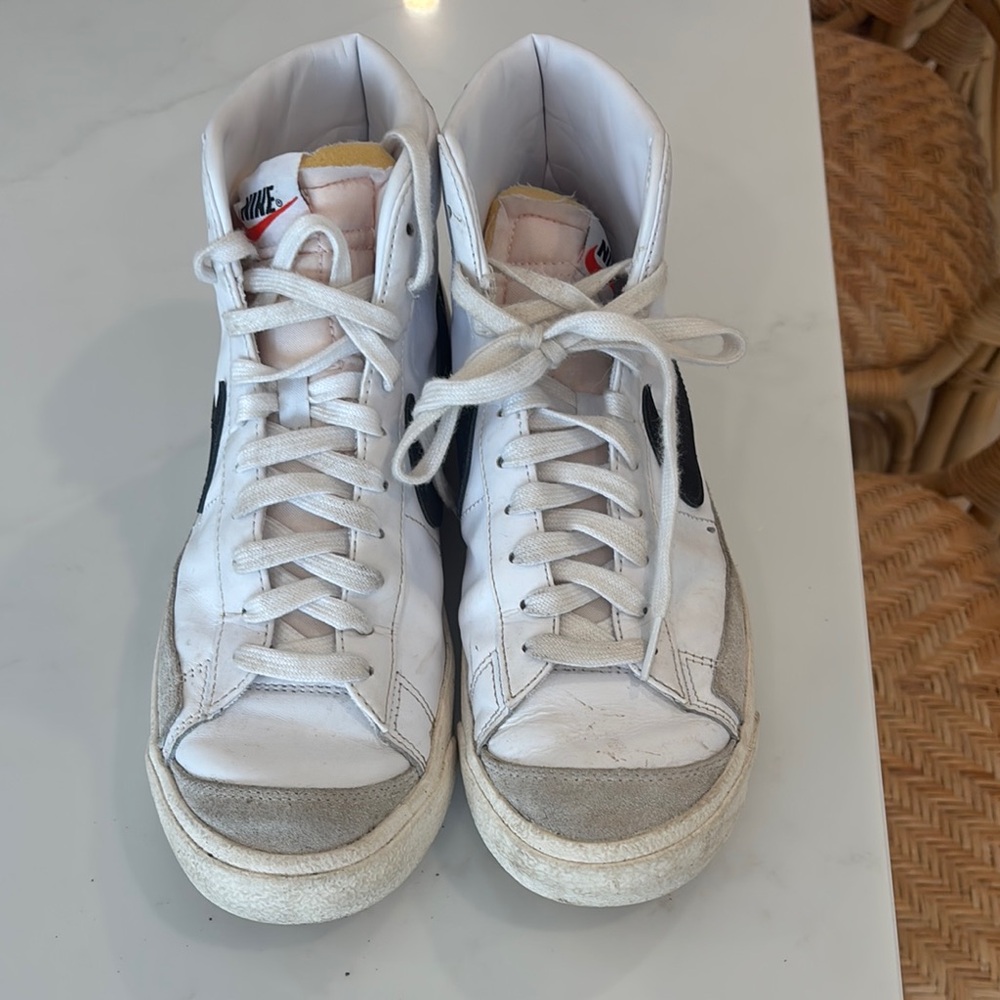 Nike Blazers size 9.5 women’s